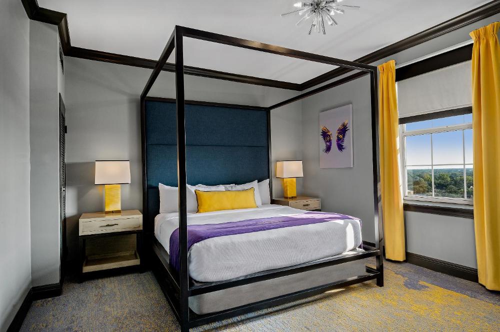 Two-Bedroom Suite - Non-Smoking interior